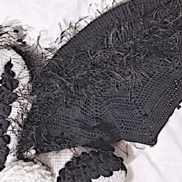 Hand Made Posable Crochet Dragon - Medium Large - Picture 13 of 16